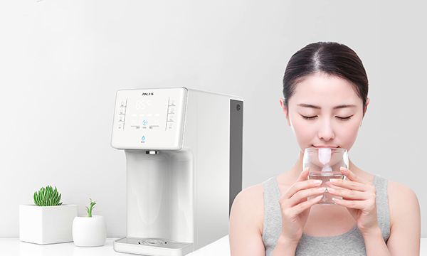 多喝水、喝好水，拥有上派移动水吧对疫情防控很重要！