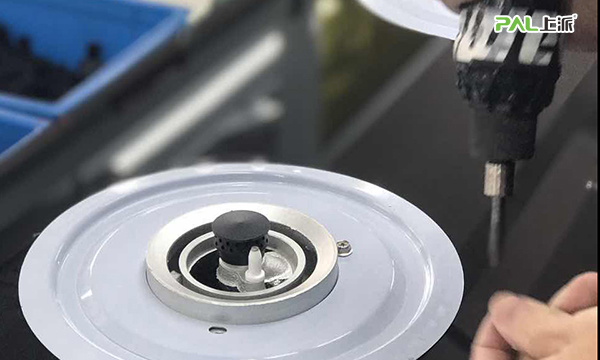 上派集成灶：匠心与创新 开拓新天地