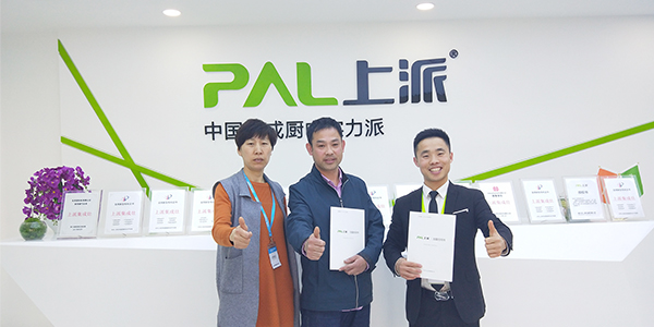 品牌崛起势不可挡！上派集成灶14天连下11城，再创行业签约神话