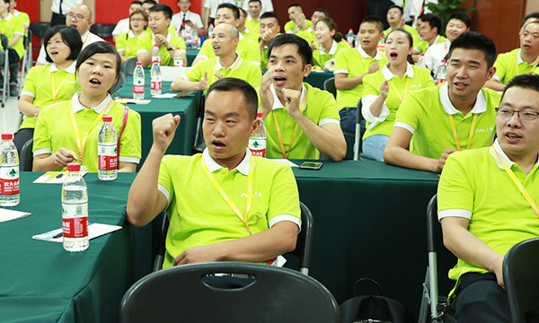 抢占先机，聚势共赢｜2018盈在终端上派P6首届老板特训营火热进行中